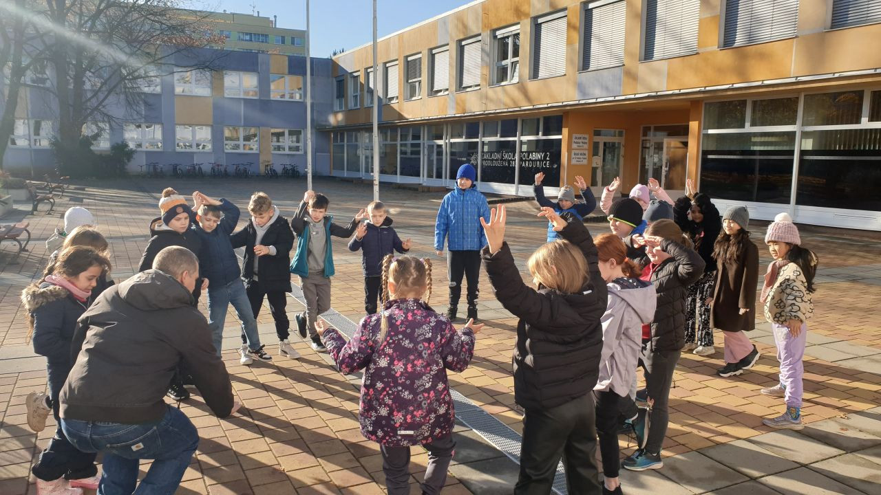 Další den v projektu