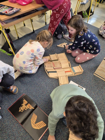 1. A  - Stavby z kostek