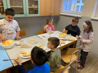 Vaříme zdravě  - 1. D