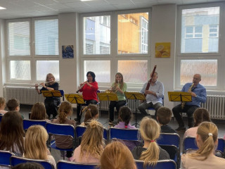 Hudební pohádka Sněhurka - 1. D