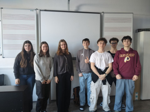 IMG2026022509575_20260420-191245_1